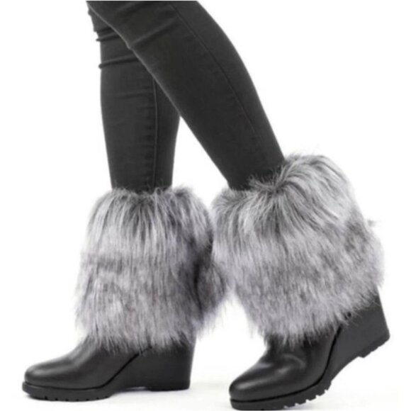 SOREL "Park City" Waterproof Black Leather Faux Fur Wedge Boots | US 8.5 | $300 - Picture 1 of 9